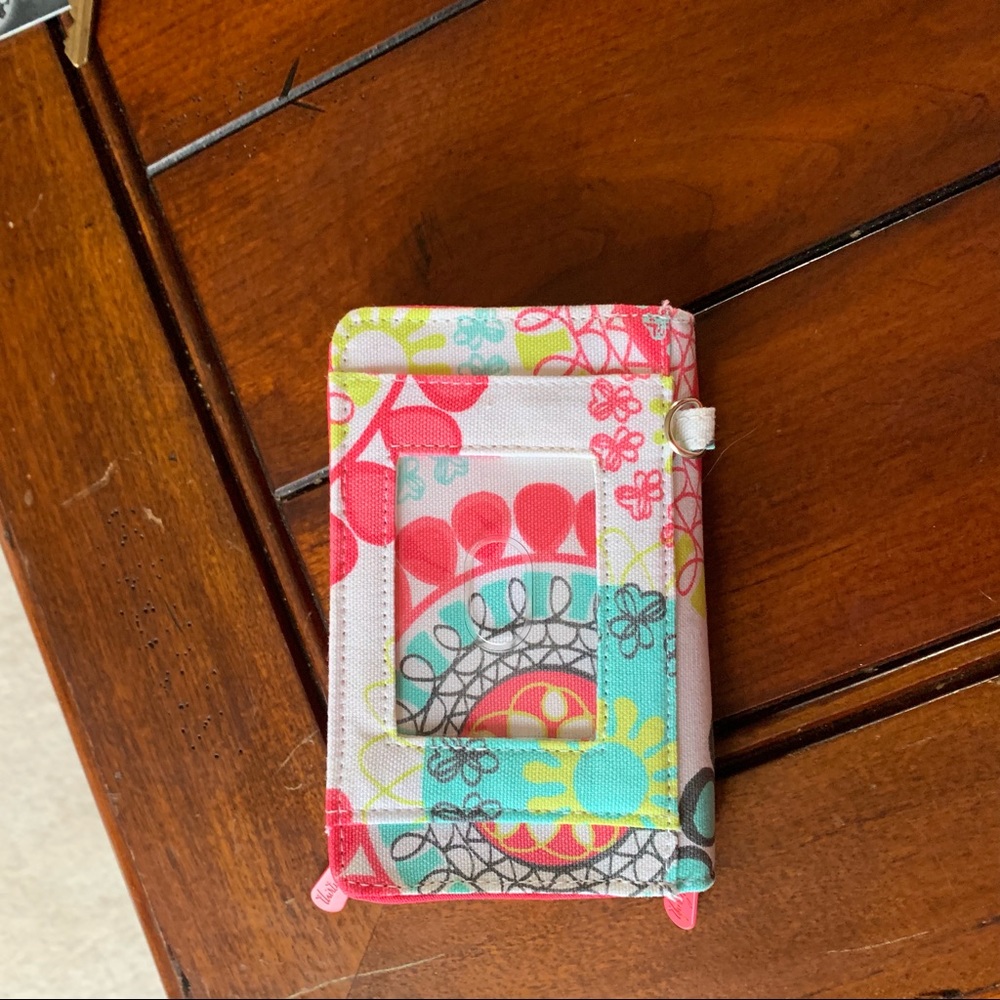 Thirty one wallet with ID holder